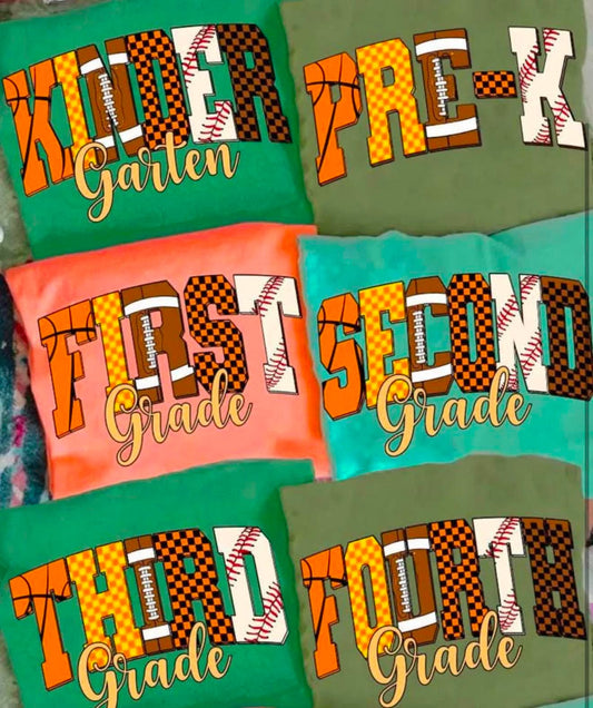 Sport Grade 🏈🏀⚽️- T-SHIRT - (GILDAN) 070326DS