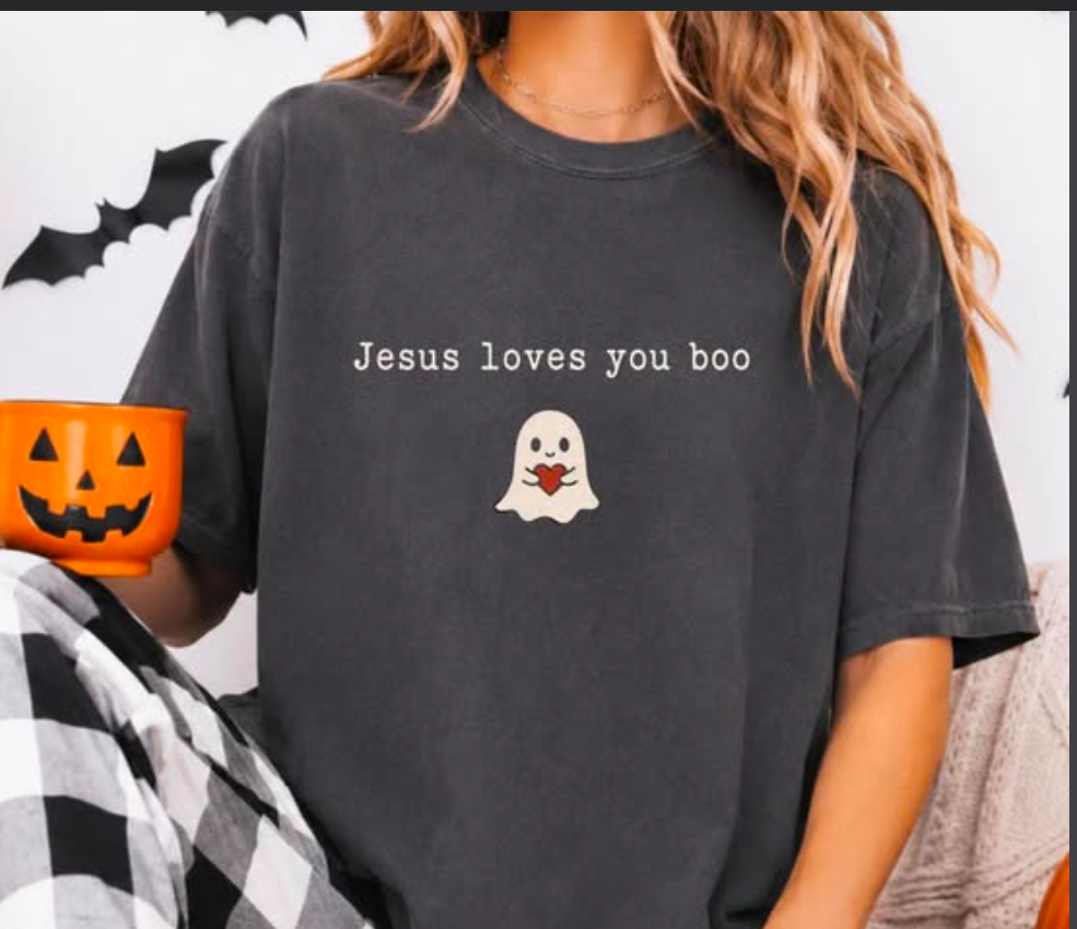 Jesus Loves You Boo--BOXY TEE- (COMFORT COLOR) 082826KRV