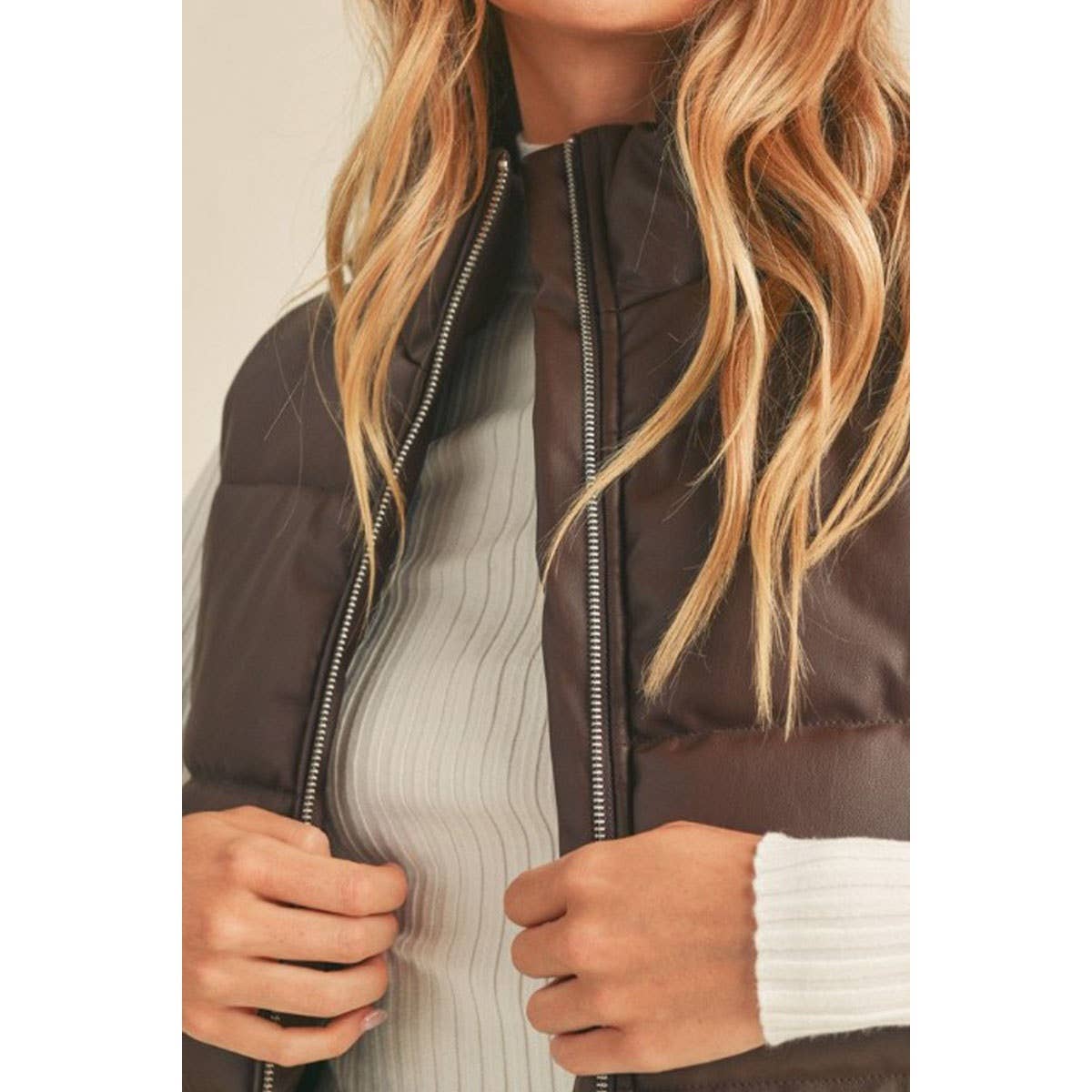 FAUX LEATHER HIGH NECK ZIP UP PUFFER VEST GJC4700