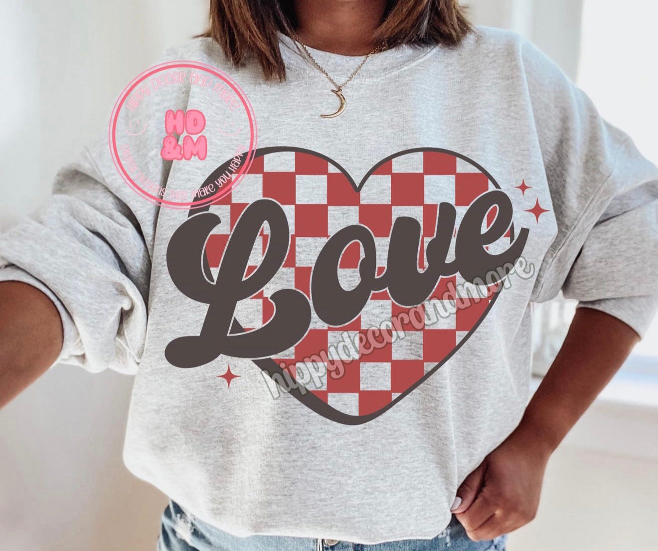 Retro Checkered Heart - SWEATSHIRT- (GILDAN/JERZEES)