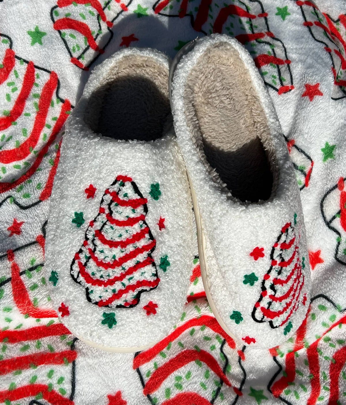Christmas Tree Cake Slippers 11142-AS