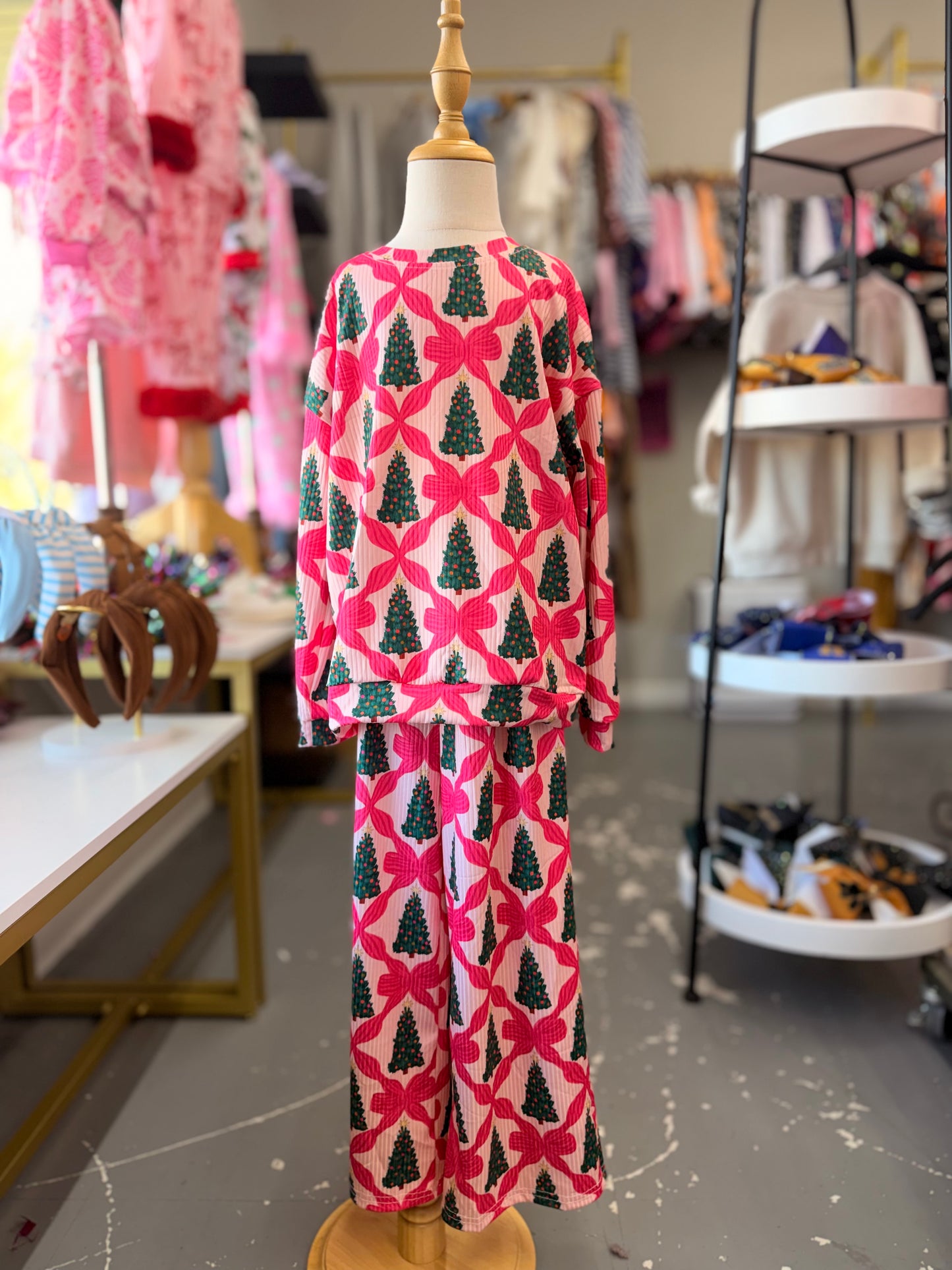 Girls 2 Piece Christmas Tree Set - Full Length Top - (IN STORE) 121125britt