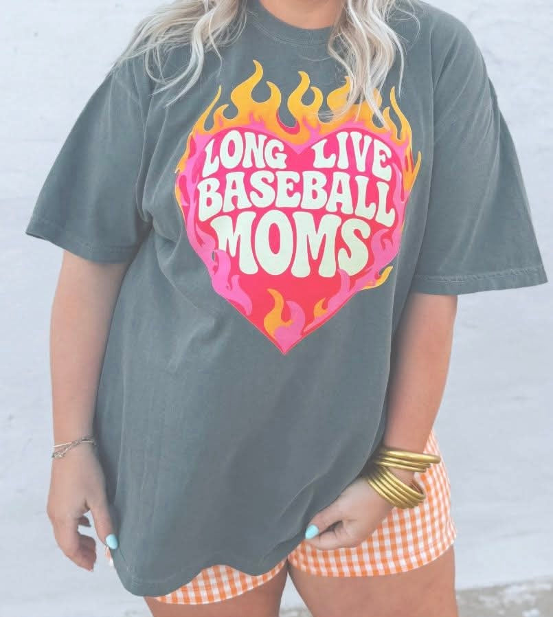 Long Live Baseball Moms⚾️🔥- TSHIRT- (COMFORT COLOR/BELLA)