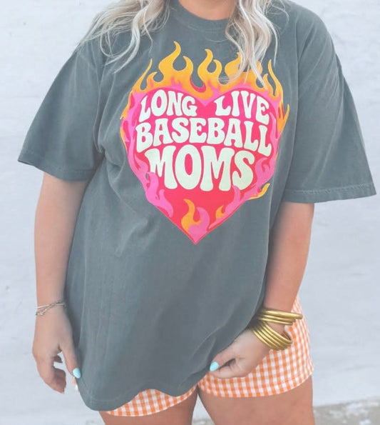 Long Live Baseball Moms⚾️🔥- TSHIRT- (COMFORT COLOR/BELLA)