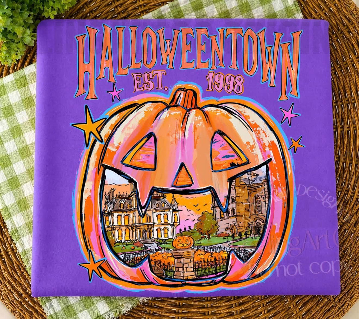 HALLOWEEN TOWN 924263 -----T SHIRT (NOT CROPPED) - (GILDAN) 092526RW