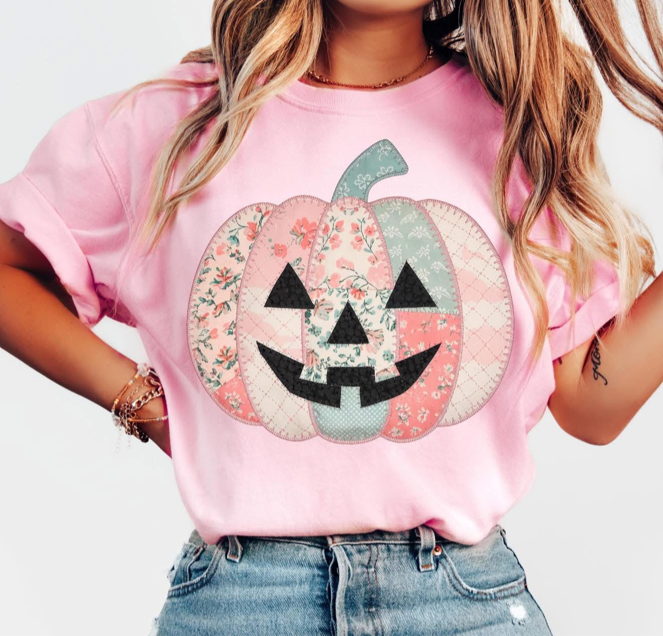 Coquette Jack O Lantern - T SHIRT - (Jerzee/Gildan)