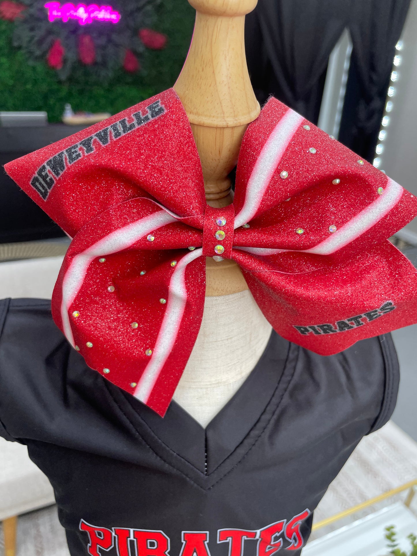 DEWEYVILLE PIRATES BOW