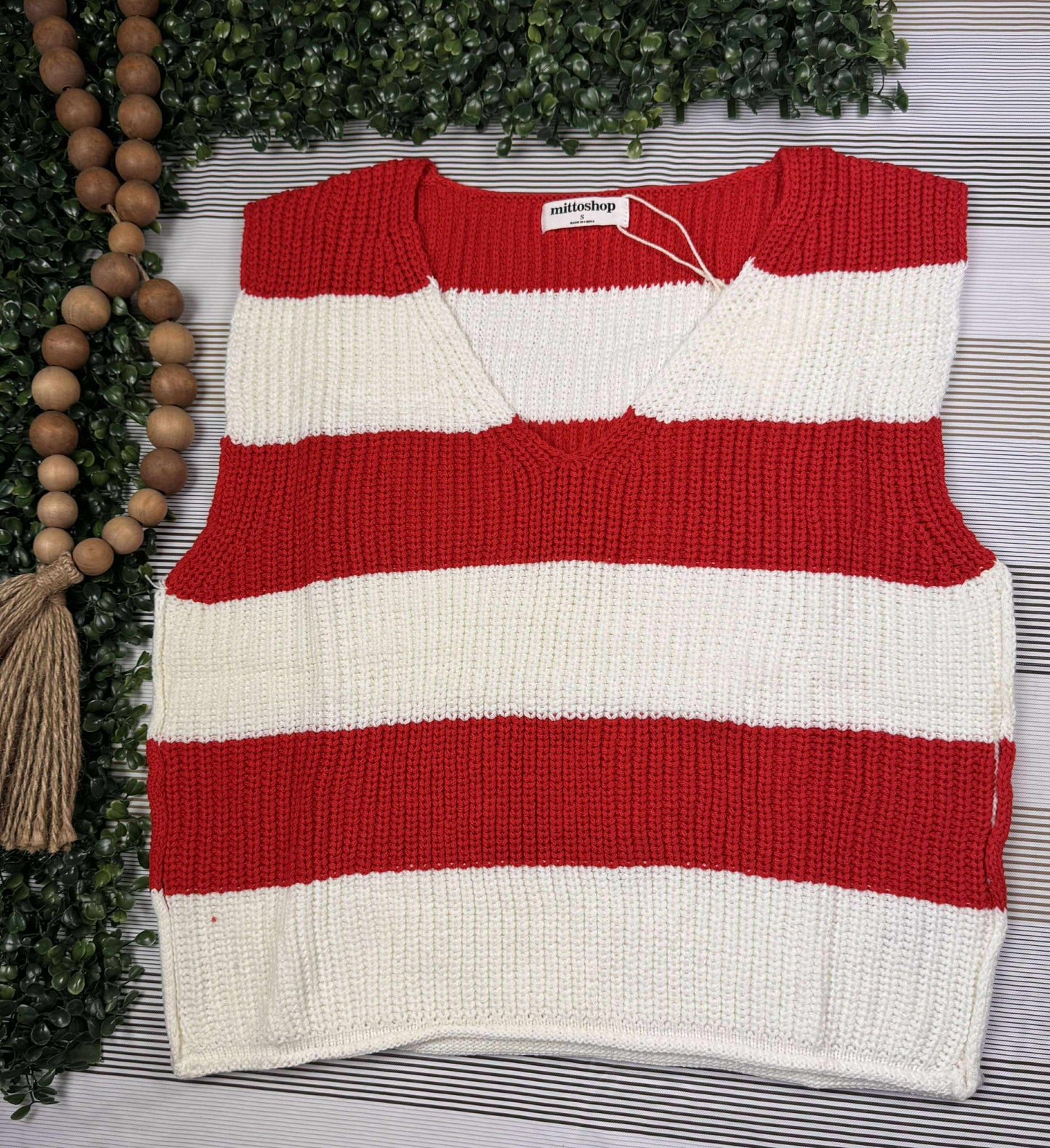 STRIPPED V-NECK CROPPED SWEATER VEST TOP-SVNC12