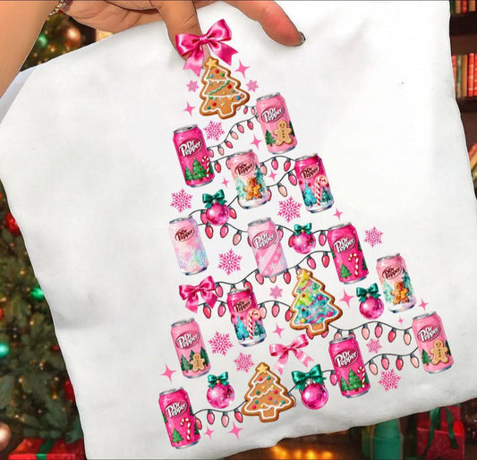 Girly DP Tree - T SHIRT - (Jerzee/Gildan)