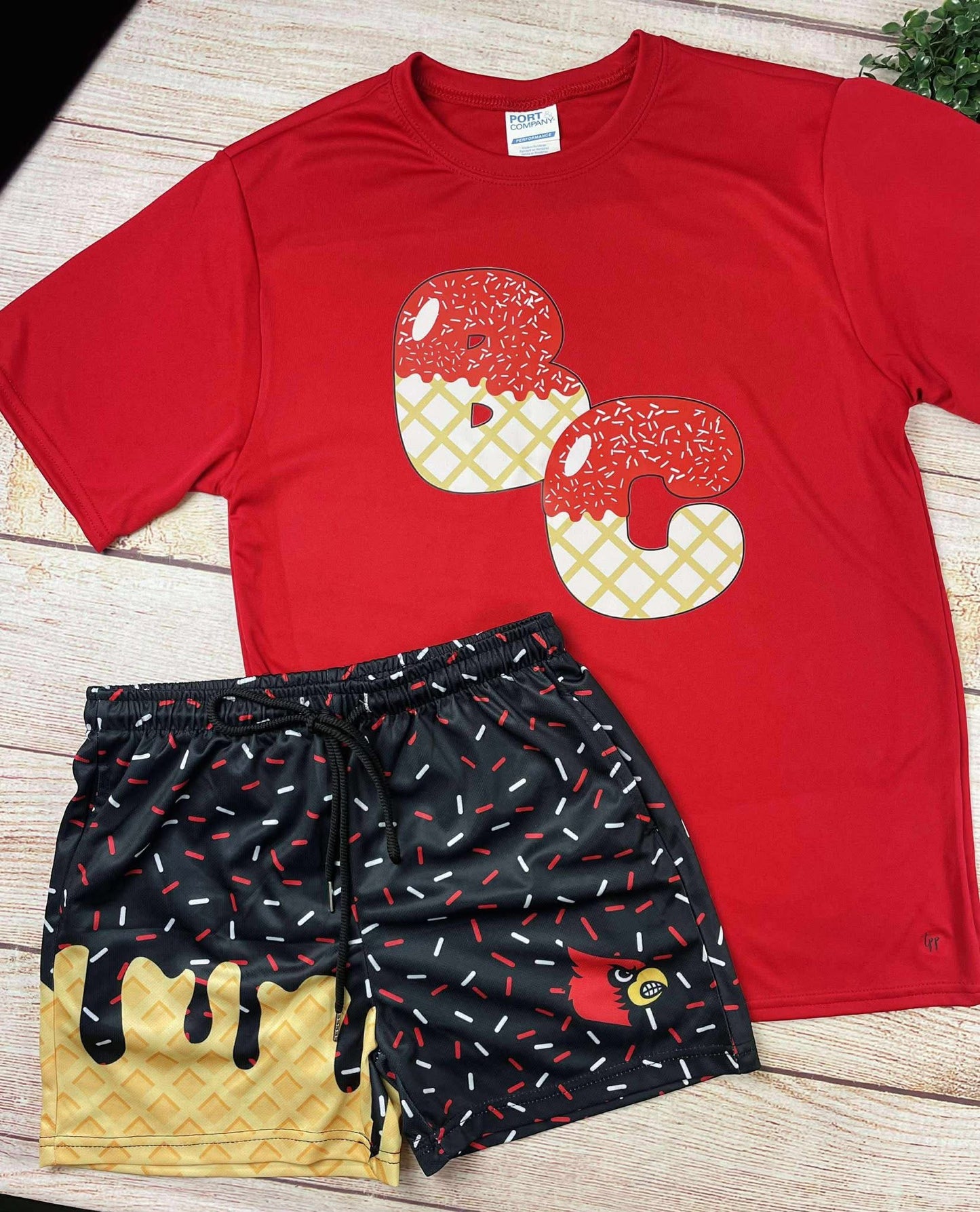 BC Ice cream letters bubble letters - T SHIRT - (Jerzee/Gildan)