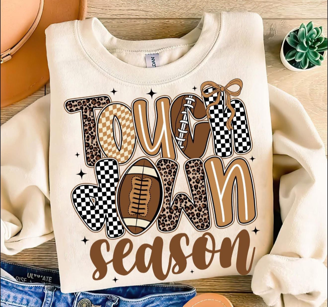 Leopard & Checkered Touch Down Season - T SHIRT - (Bella)