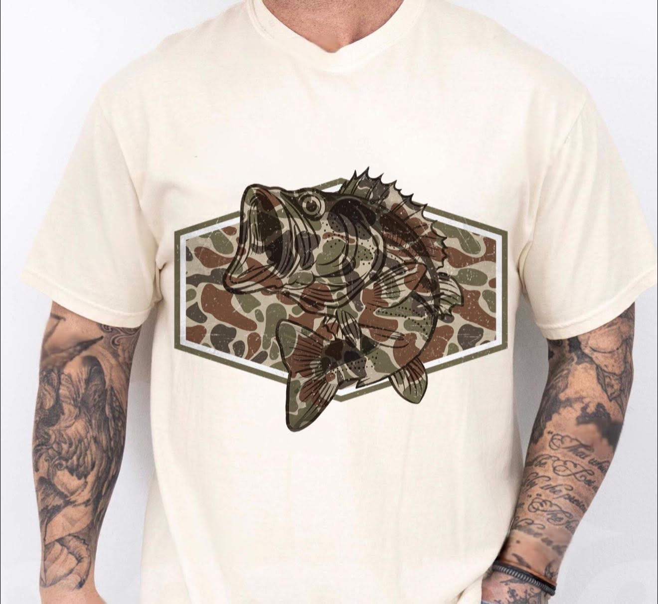 Bass Fish with Camo Background - T SHIRT - (Jerzee/Gildan)