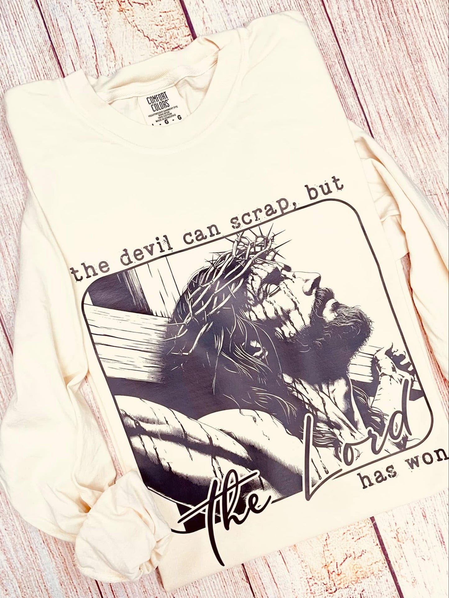 The Devil can scrap but the Lord has won - LONG SLEEVE (COLOR COMFORT + BELLA)