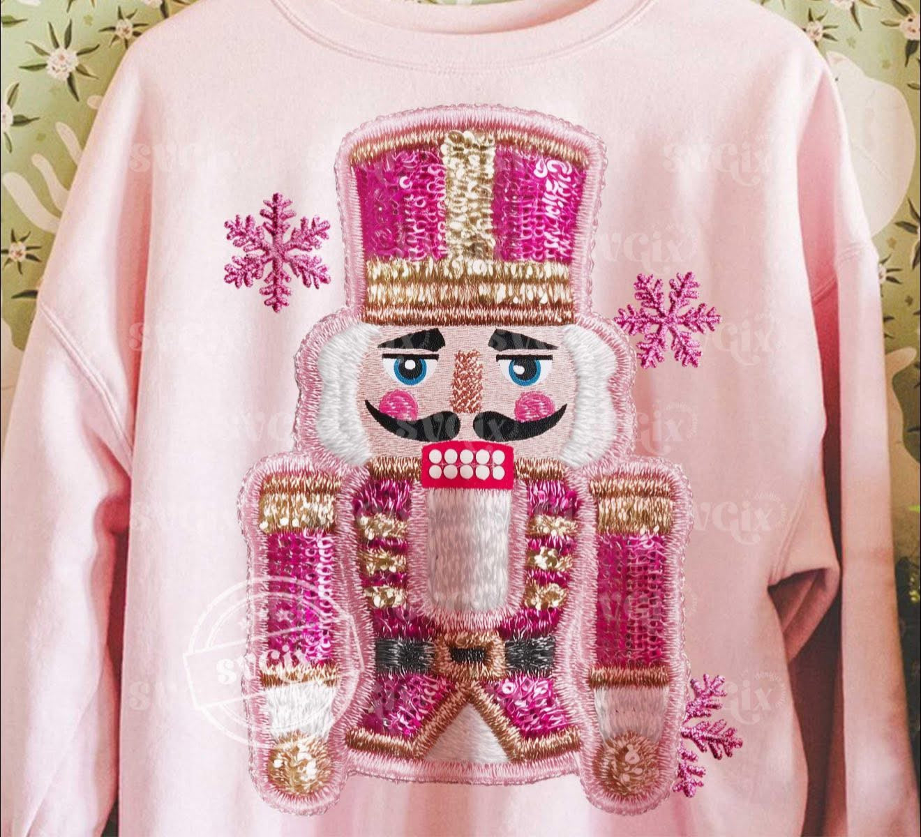 Girly Nutcracker Faux Sequins - T SHIRT - (Color Comfort)