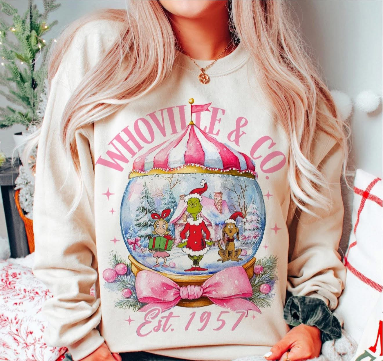 Whoville & Co - SWEATSHIRT - (Jerzee/Gildan)