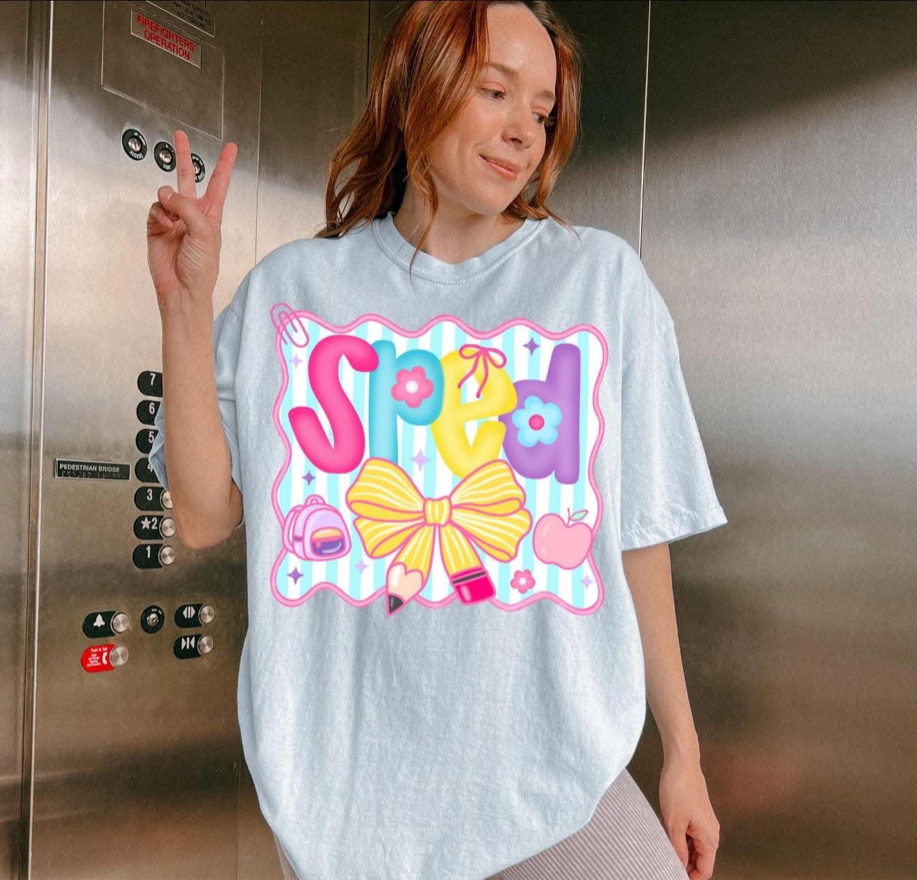 Educator with Pencil Bow - T SHIRT- (Jerzee/Gildan)