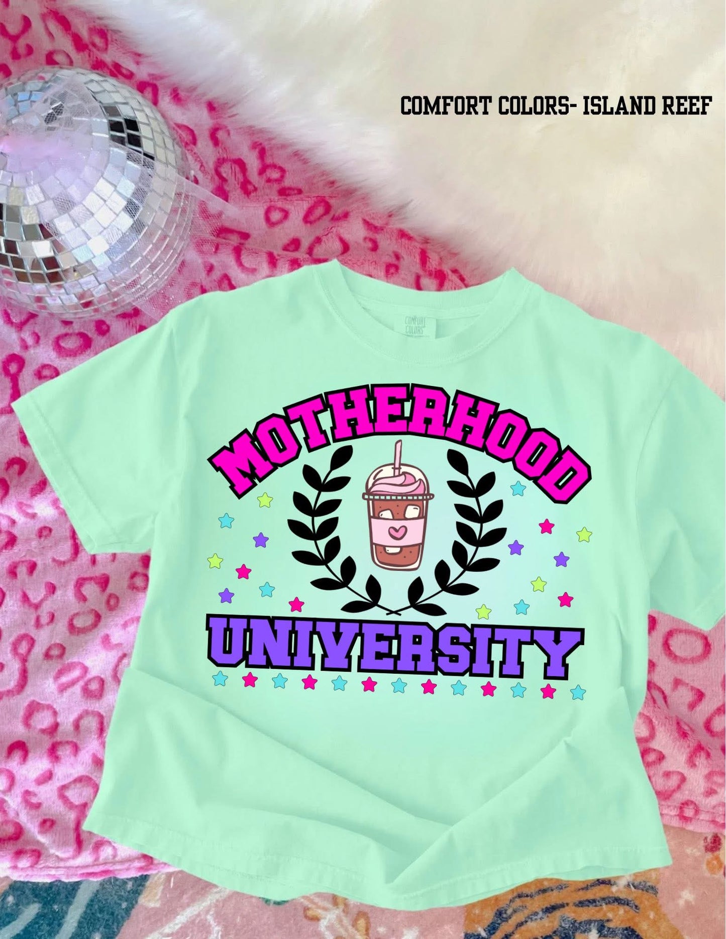 Motherhood University - T SHIRT - (Comfort Color)