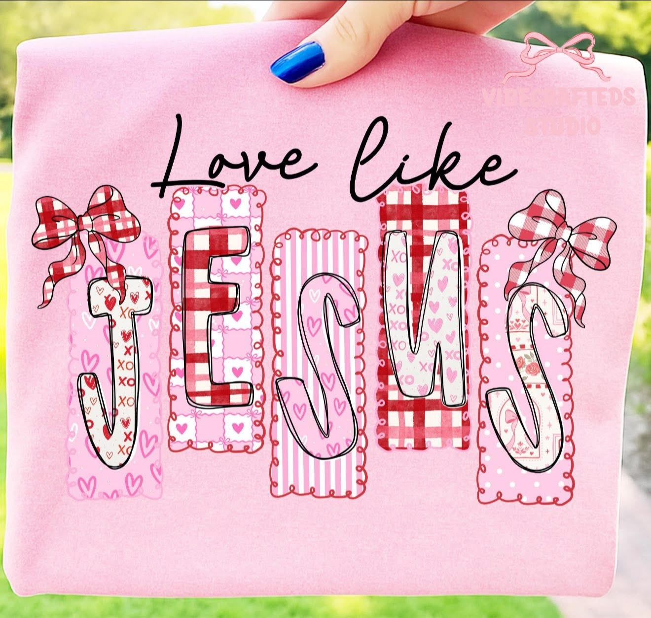 Love Like Jesus Valentine's Edition - T SHIRT - (Jerzee/Gildan)