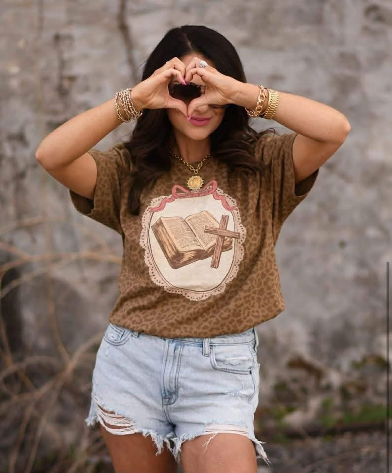 The Beloved Book🎀- TSHIRT- (COMFORT COLOR/BELLA/LAT)