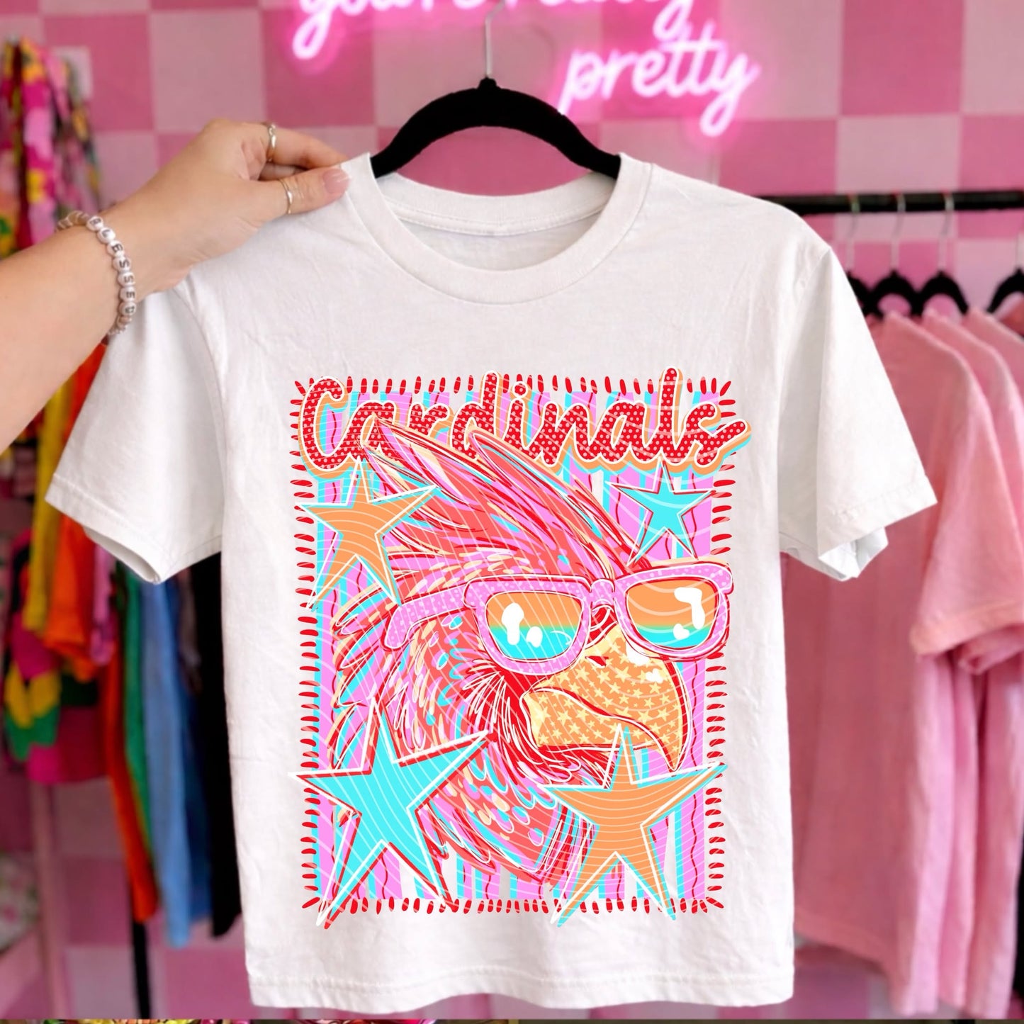 COLORFUL MASCOT (CARDINALS)  - T-SHIRT - (COMFORT COLORS/BELLA)050426LW