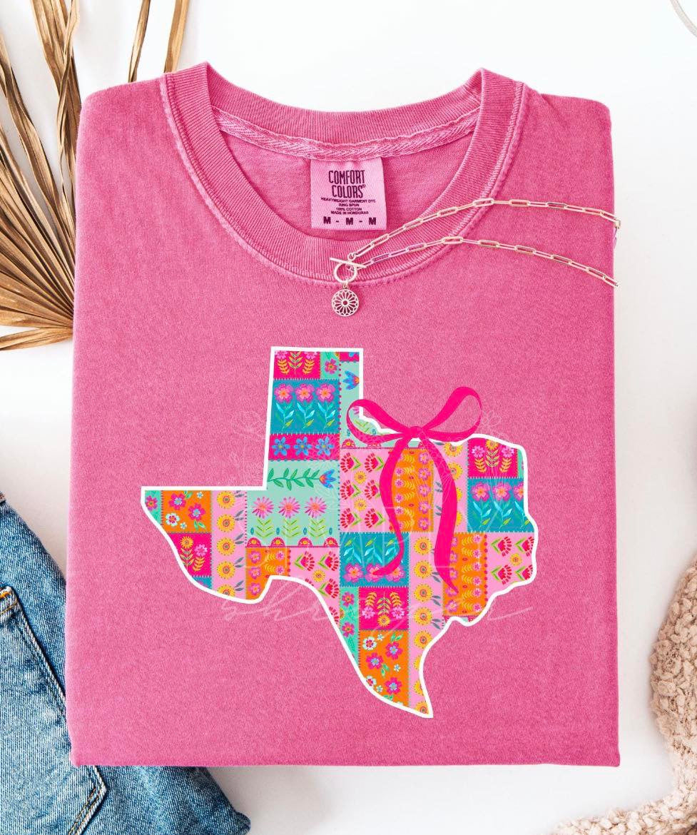 Girly Patch Texas 🩵  - T SHIRT- (GILDAN/JERZEES)051326LW