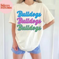 POLKA DOT BULLDOGS  - T SHIRT- (Comfort Color/Bella)-060926LW