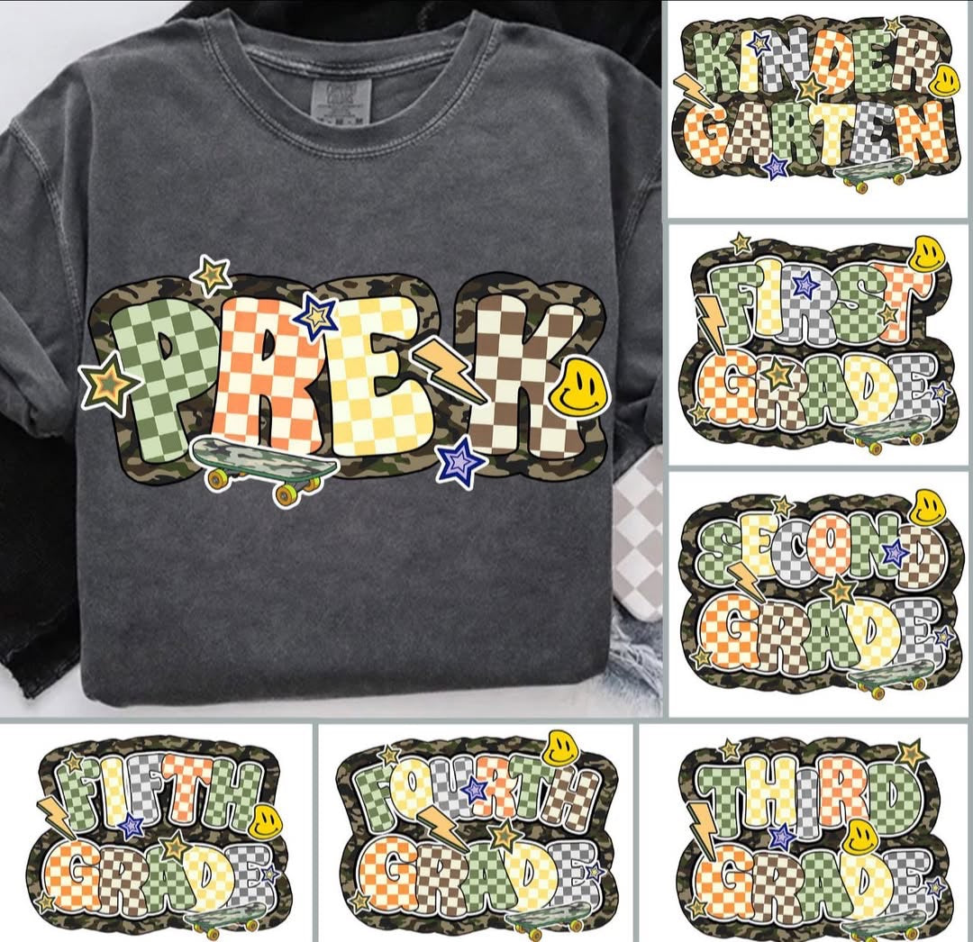 Camo Checkered Grade ⚡️   - T-SHIRT - (GILDAN) 080326lw