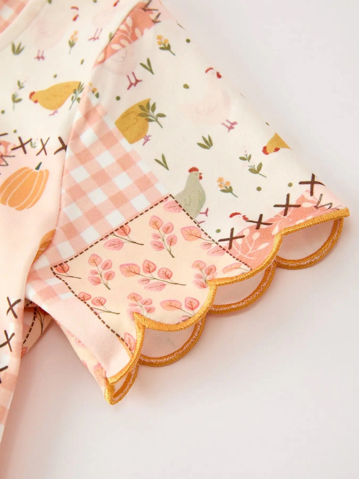 PRE ORDER - FALL print girl short set scallop hem 081226LW
