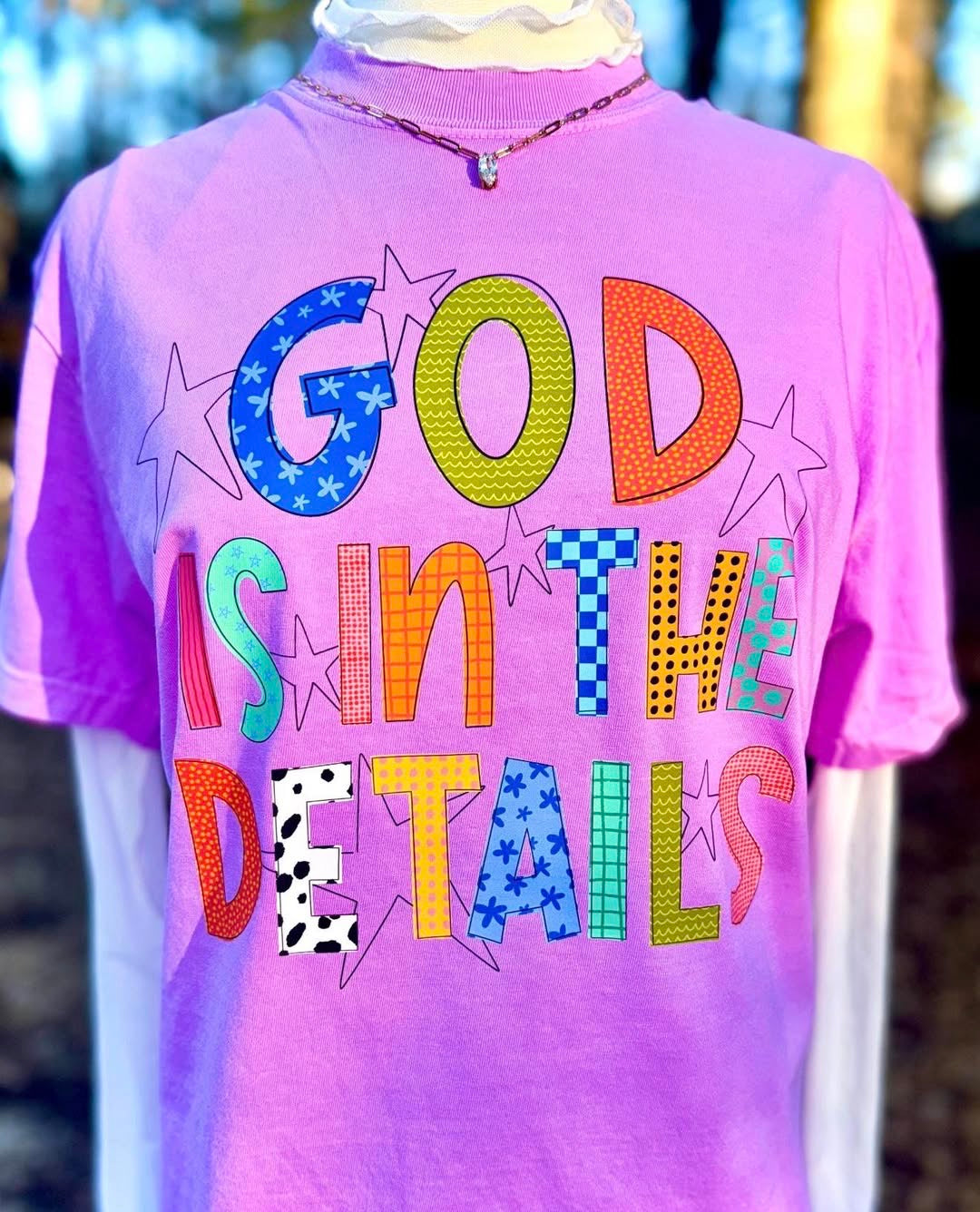 God Is In The Details 🩵- TSHIRT- (COMFORT COLORS/BELLA)