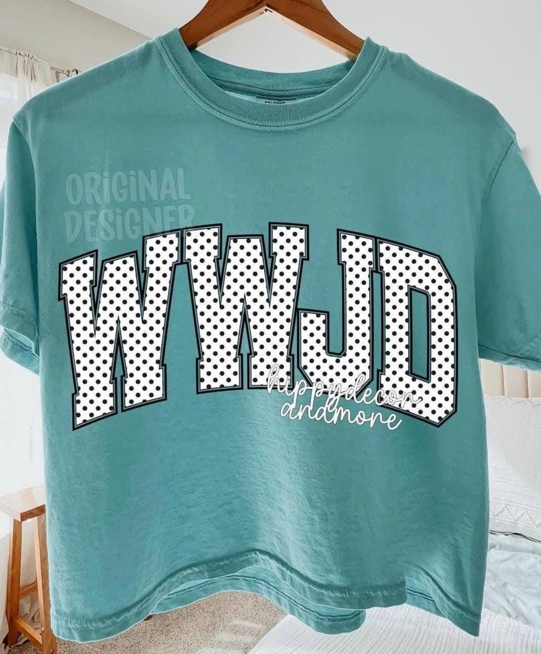 Polka Dot WWJD 🖤- BOXY TEE- (COMFORT COLORS)