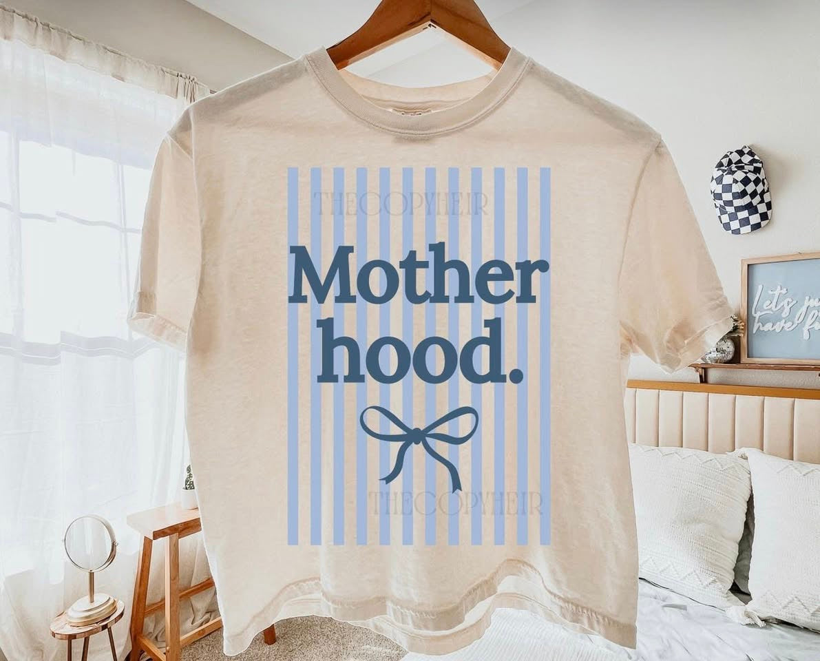 Motherhood -  TSHIRT- (GILDAN/JERZEES)