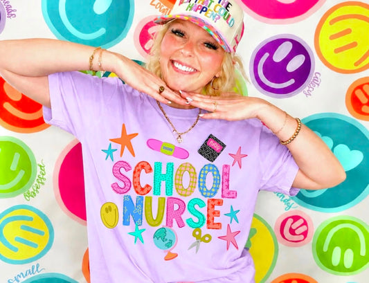 School Nurse 💜  - T-SHIRT - (COMFORT COLOR) 071926LW