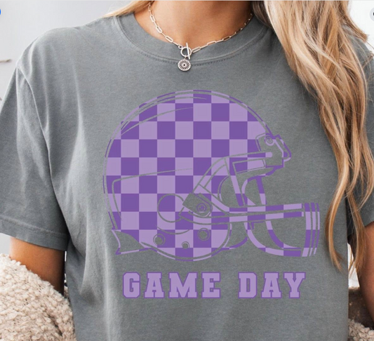 Checkered Helmet Game Day (color of choice) - T SHIRT - (GILDAN/JERZEE) 062626br