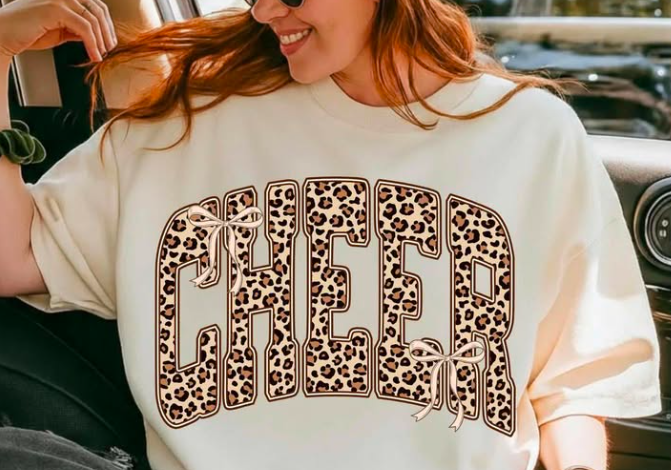 CHEETAH CHEER WITH BOW-T SHIRT- (GILDAN) 082126RW