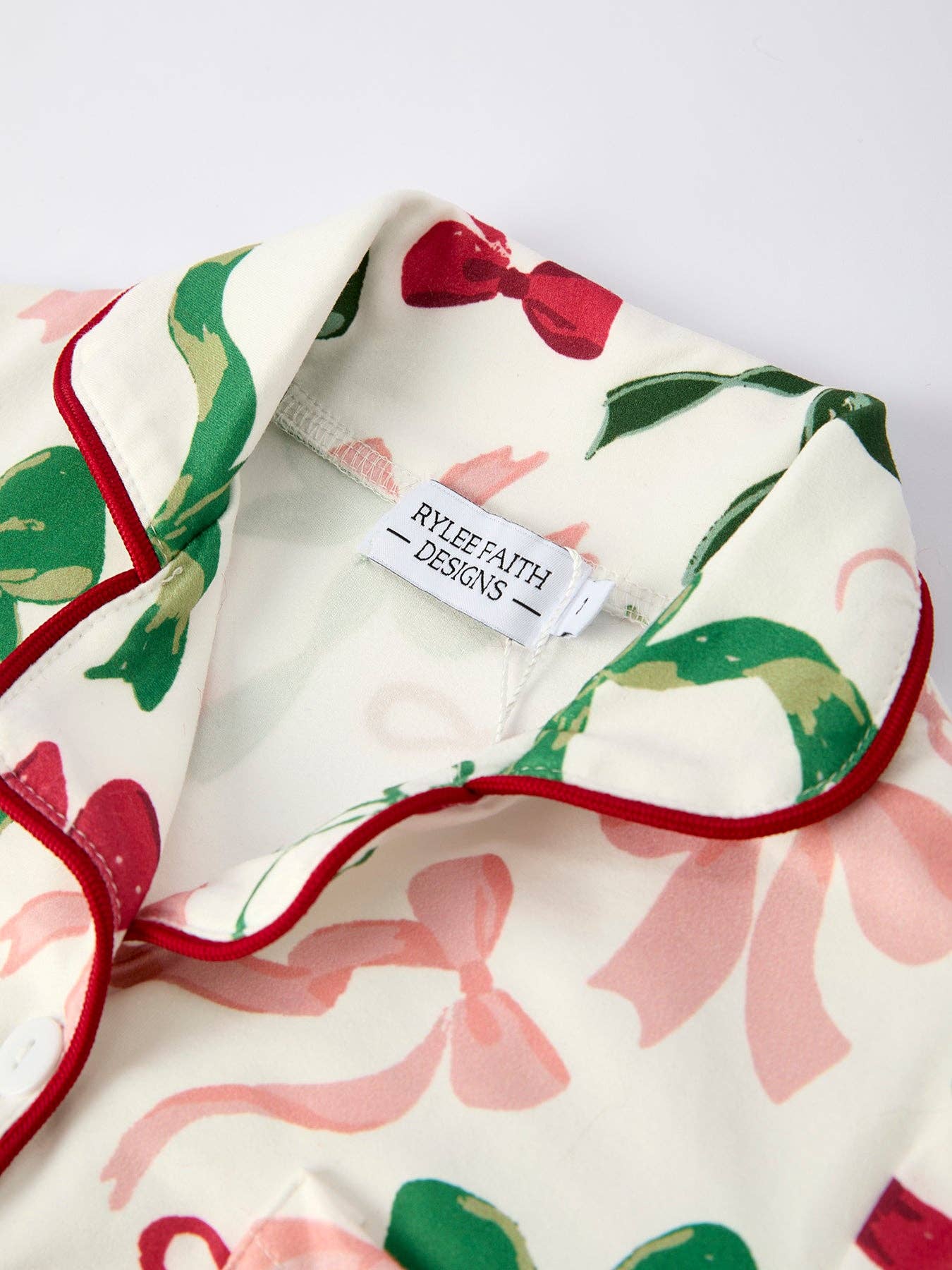 Holiday Bow Print Christmas Pajama Set – Girls Cozy Red Trim Sleepwear 103025AS