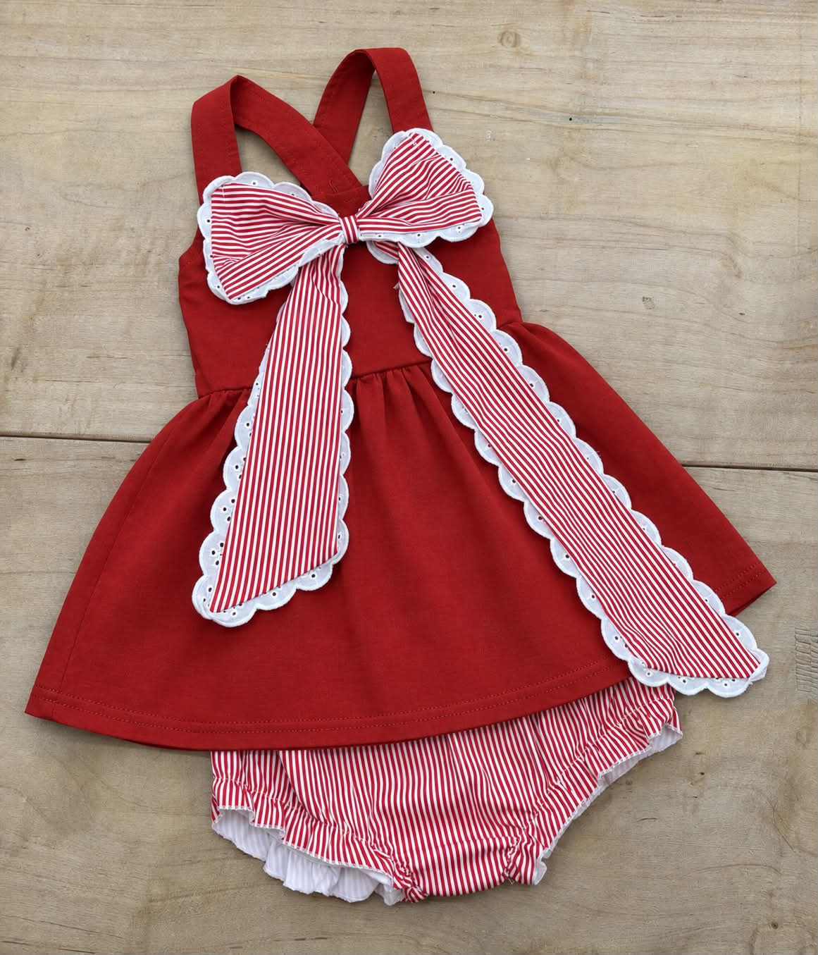 STRIPED BOW RED SHORT SET (IN STORE) (TRUSTED) 92426 MM