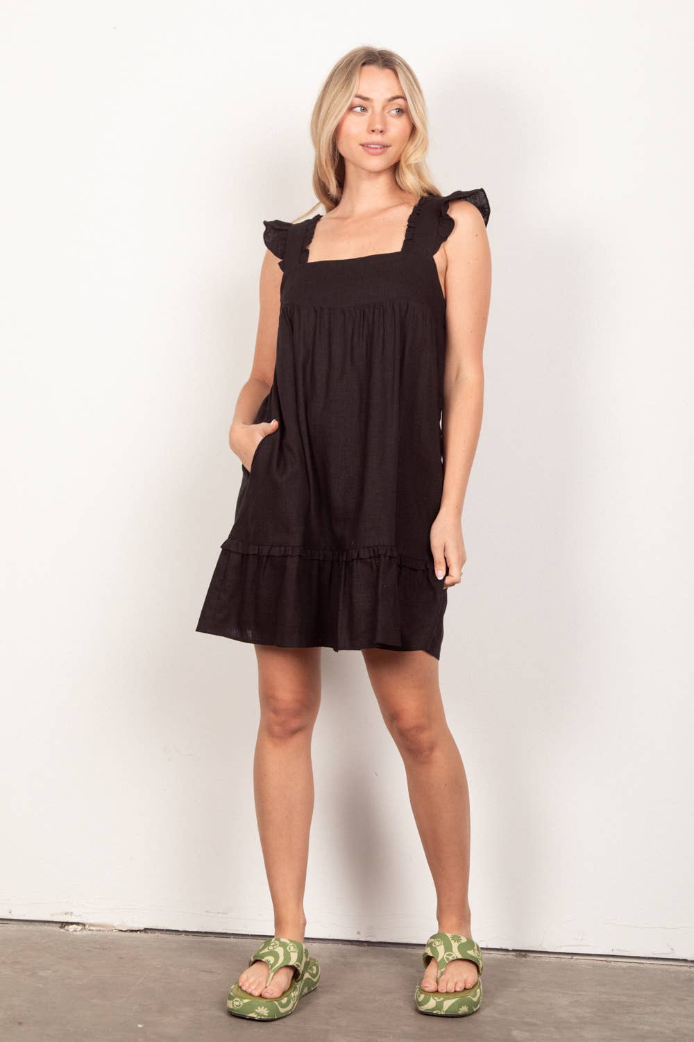 Ruffled Solid Linen Backless Mini Dress ND31184