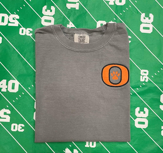 Bobcat "0 and paw print) pocket area Gray color comfort tee embroidered