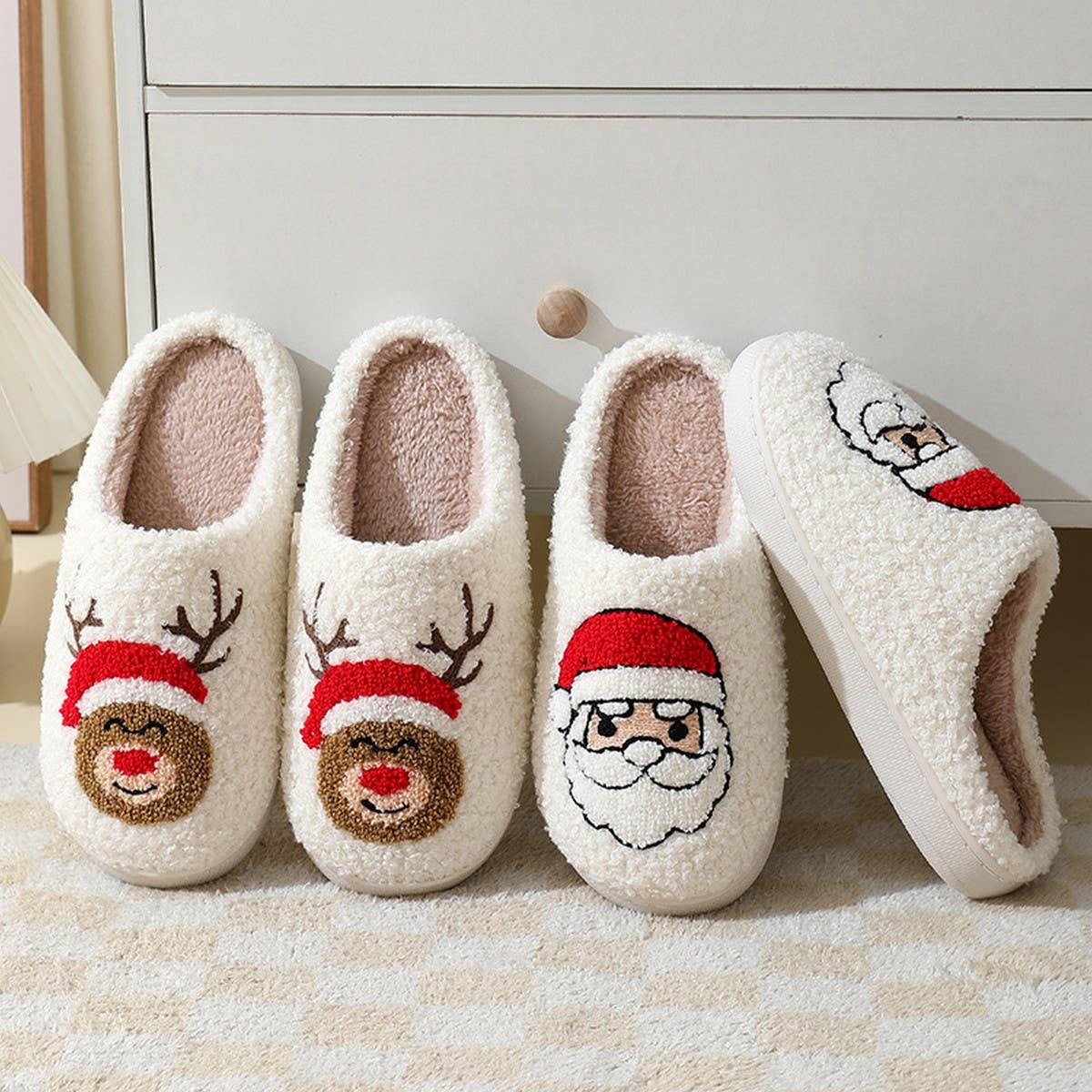 DEER PATTERNED SLIPPERS-120825br