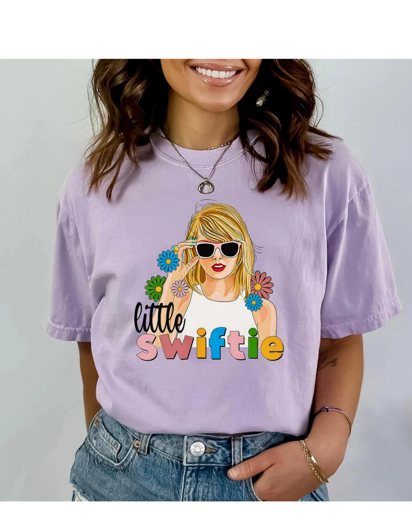 Little Swiftie flowers T-shirt